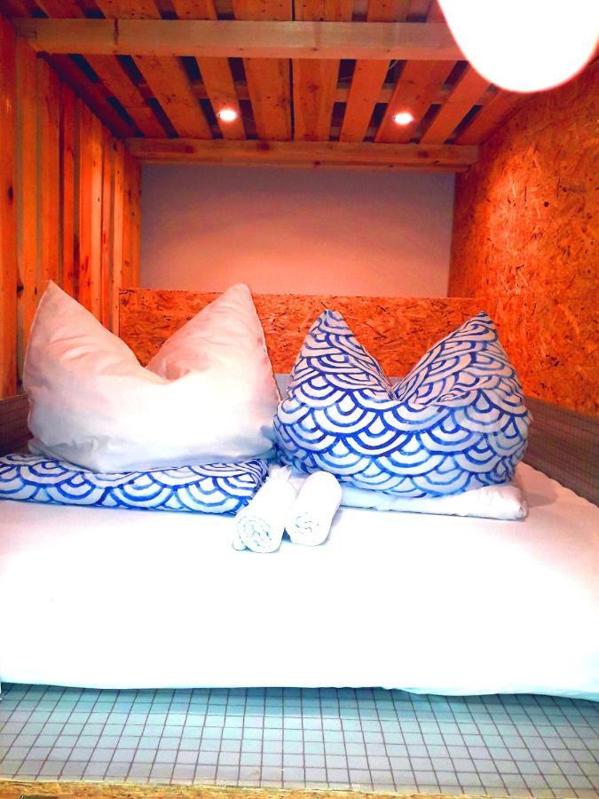 Hotel Fox-box